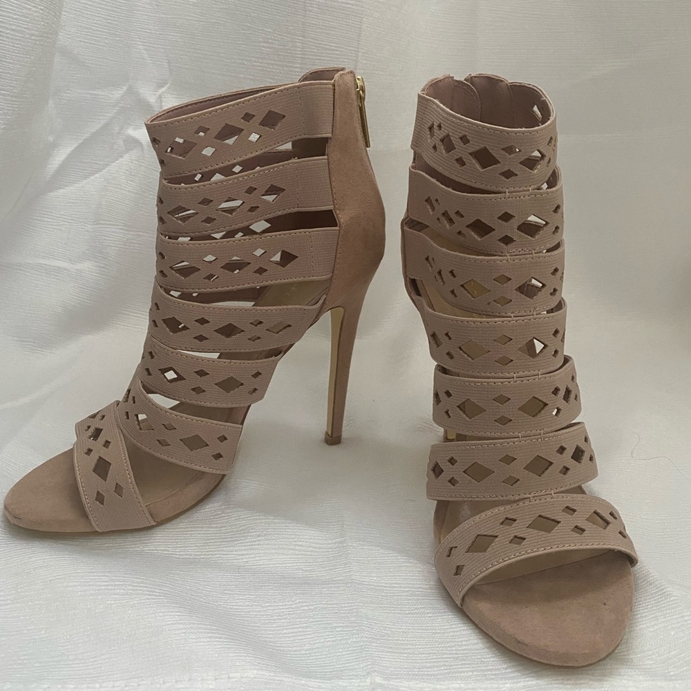 Light mauve colored heels